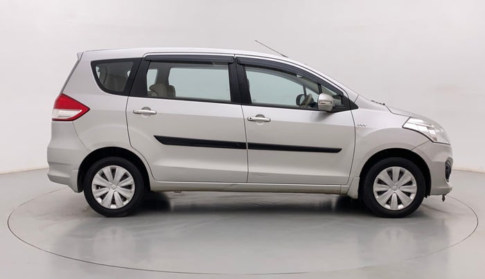 2016 Maruti Ertiga VXI, Petrol, Manual, 1,46,105 km, Right Side View