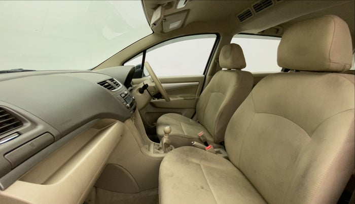 2016 Maruti Ertiga VXI, Petrol, Manual, 1,46,105 km, Right Side Front Door Cabin