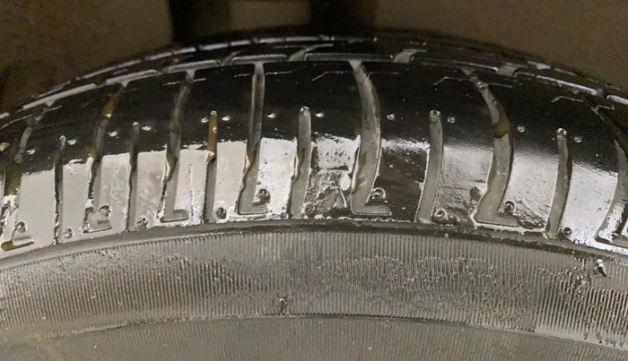2021 Hyundai Creta EX 1.5 PETROL, Petrol, Manual, 39,936 km, Right Rear Tyre Tread