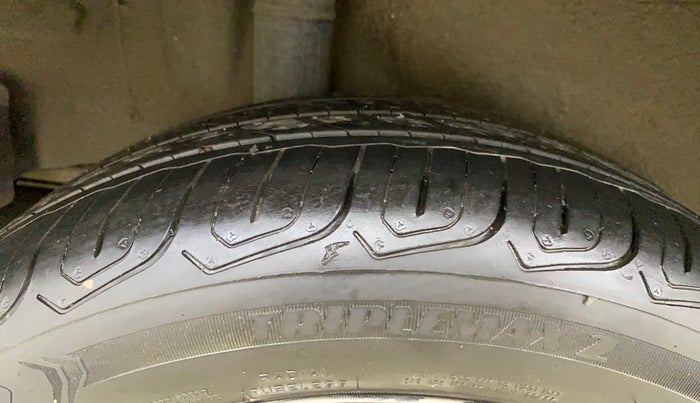 2017 Honda City 1.5L I-VTEC ZX CVT, Petrol, Automatic, 56,887 km, Right Rear Tyre Tread