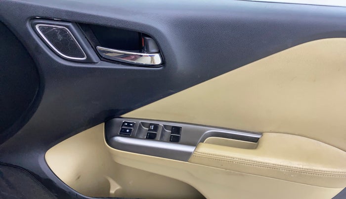 2017 Honda City 1.5L I-VTEC ZX CVT, Petrol, Automatic, 56,887 km, Driver Side Door Panels Control