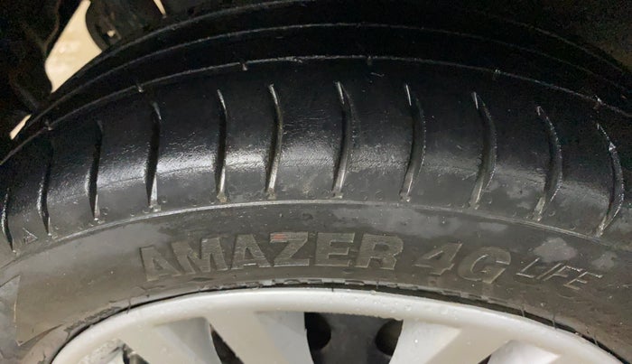 2014 Maruti Wagon R 1.0 VXI, Petrol, Manual, 57,980 km, Right Rear Tyre Tread