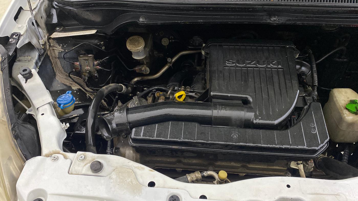 2015 Maruti Ritz LXI, Petrol, Manual, 94,207 km, Engine View - Right