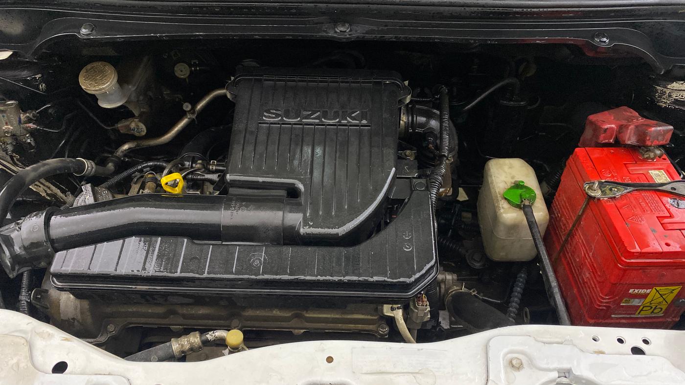 2015 Maruti Ritz LXI, Petrol, Manual, 94,207 km, Engine View