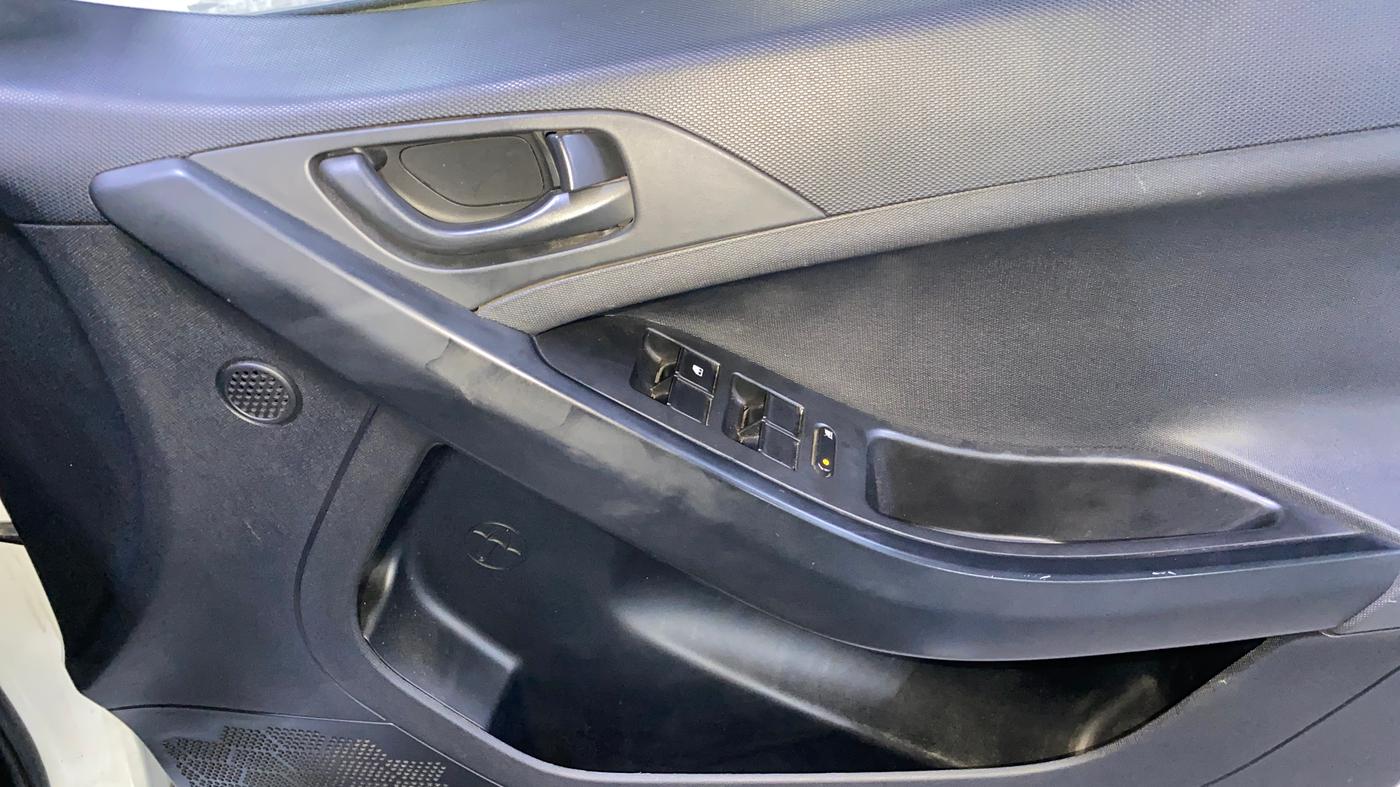 2024 Tata NEXON Smart Plus 1.2 Revotron 6 AMT, Petrol, Automatic, 39,131 km, Driver Side Door Panels Control