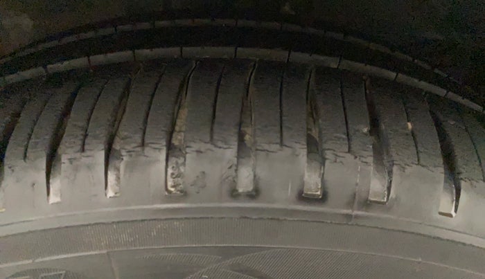 2012 Honda Jazz 1.2L I-VTEC SELECT, Petrol, Manual, 63,333 km, Right Front Tyre Tread