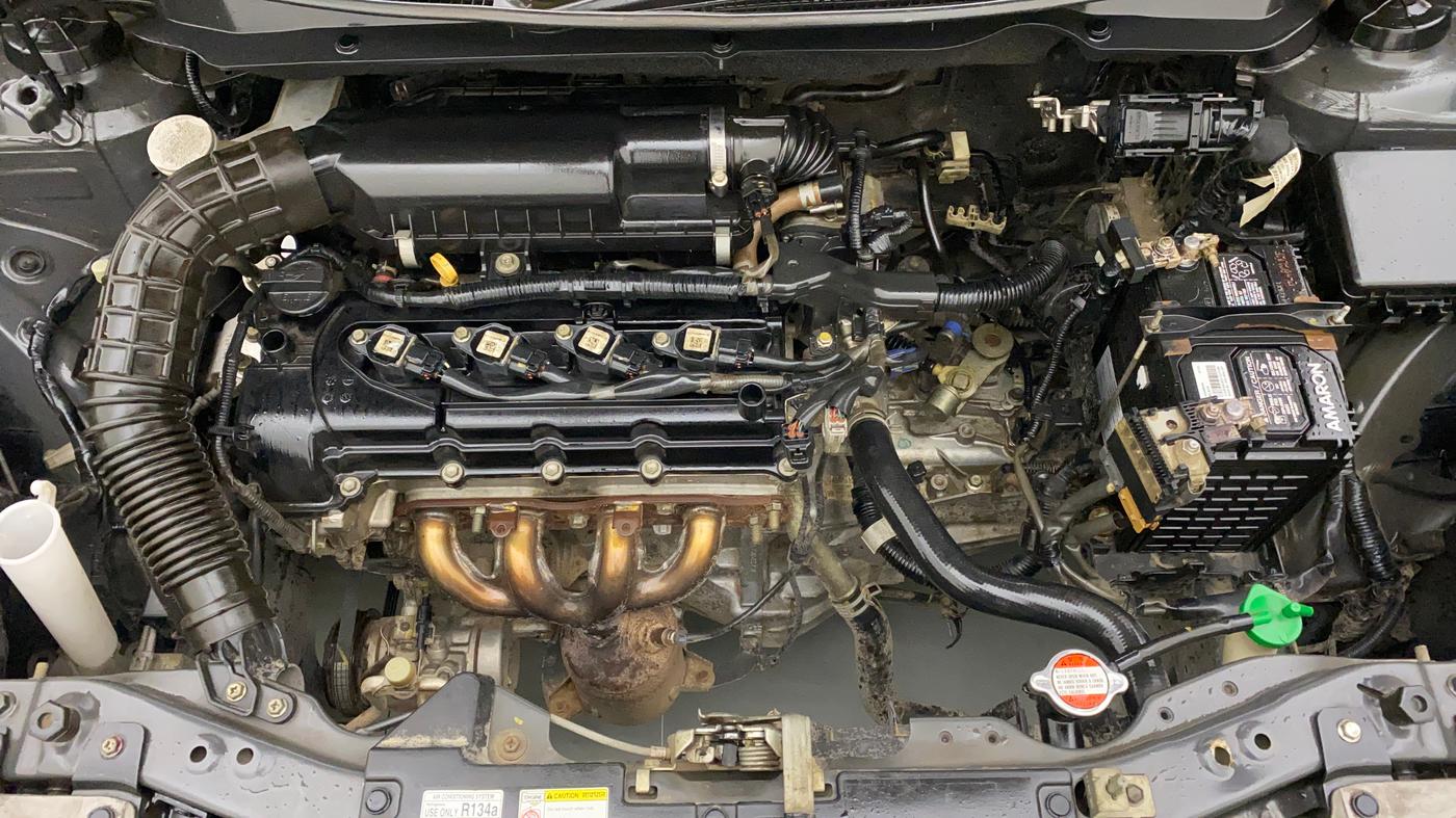 2017 Maruti Dzire VXI, Petrol, Manual, 1,07,214 km, Open Bonet