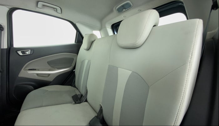 2017 Ford Ecosport 1.5 TITANIUM TI VCT, Petrol, Manual, 53,705 km, Right Side Rear Door Cabin
