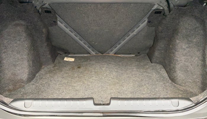 2020 Honda Amaze 1.2L I-VTEC VX, Petrol, Manual, 32,307 km, Boot Inside