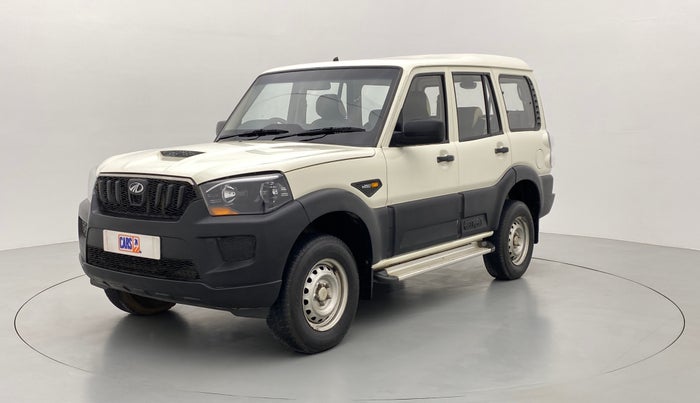 2016 Mahindra Scorpio S2, Diesel, Manual, 1,32,429 km, Left Front Diagonal