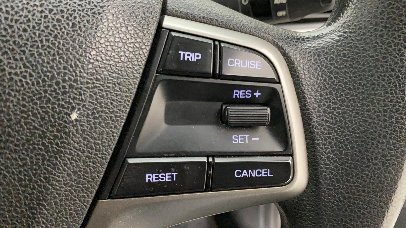2018 Hyundai Verna 1.6 VTVT SX, Petrol, Manual, 56,396 km, Adaptive Cruise Control