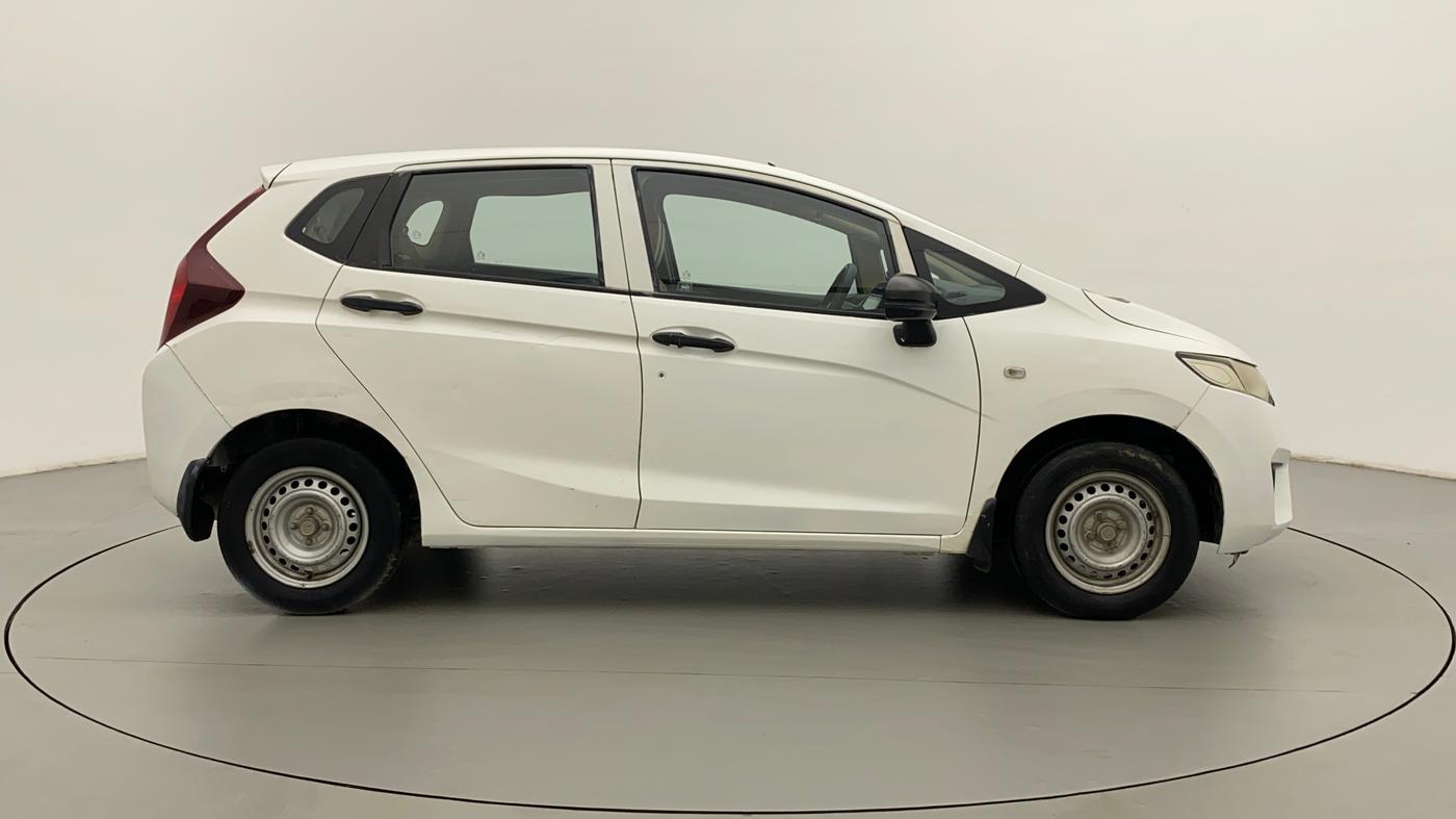 2016 Honda Jazz 1.2L I-VTEC E, Petrol, Manual, 1,16,869 km, Right Side View