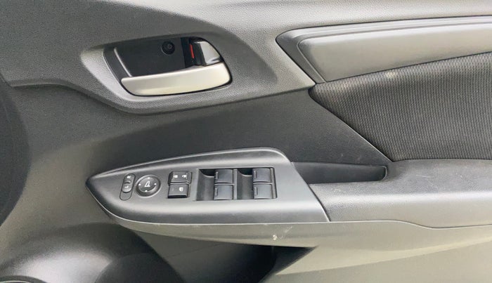 2018 Honda WR-V 1.2L I-VTEC S MT, Petrol, Manual, 16,976 km, Driver Side Door Panels Control