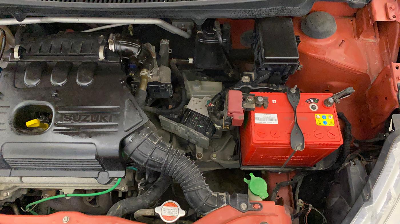 2015 Maruti Celerio VXI AMT, Petrol, Automatic, 9,082 km, Engine View - Left