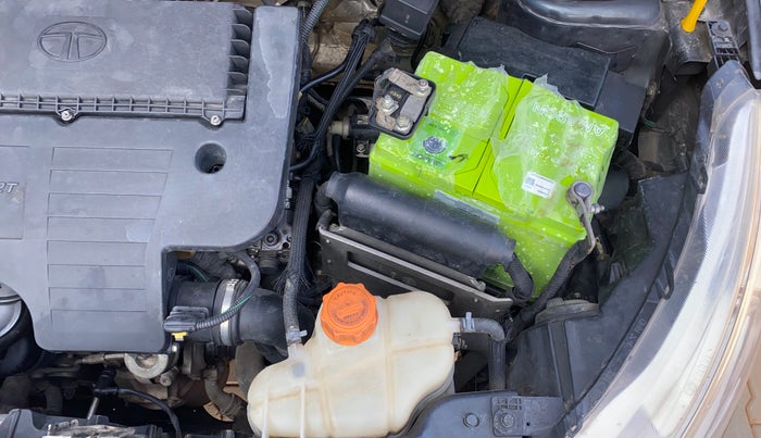 2015 Tata Zest XTA F-TRONIC DIESEL, Diesel, Automatic, 1,08,567 km, Engine View - Left