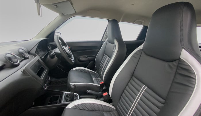 2021 Maruti Swift LXI, Petrol, Manual, 14,803 km, Right Side Front Door Cabin