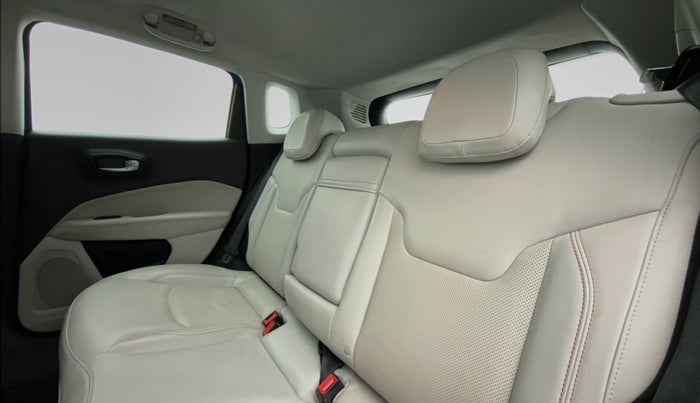 2018 Jeep Compass LIMITED (O) 2.0, Diesel, Manual, 50,579 km, Right Side Rear Door Cabin