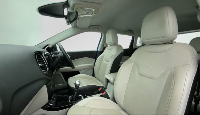 2018 Jeep Compass LIMITED (O) 2.0, Diesel, Manual, 50,579 km, Right Side Front Door Cabin