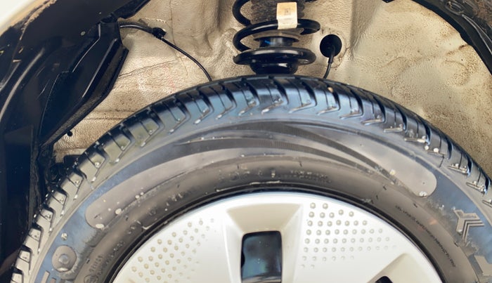 2024 Maruti Alto K10 VXI PLUS AMT, Petrol, Automatic, 7,198 km, Left Front Tyre Tread