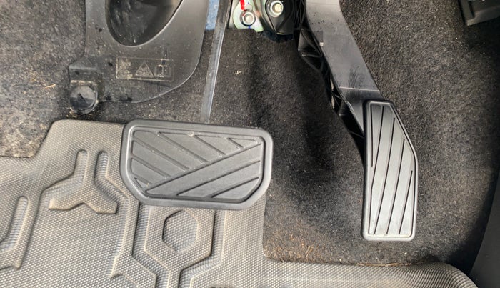2024 Maruti Alto K10 VXI PLUS AMT, Petrol, Automatic, 7,198 km, Pedals