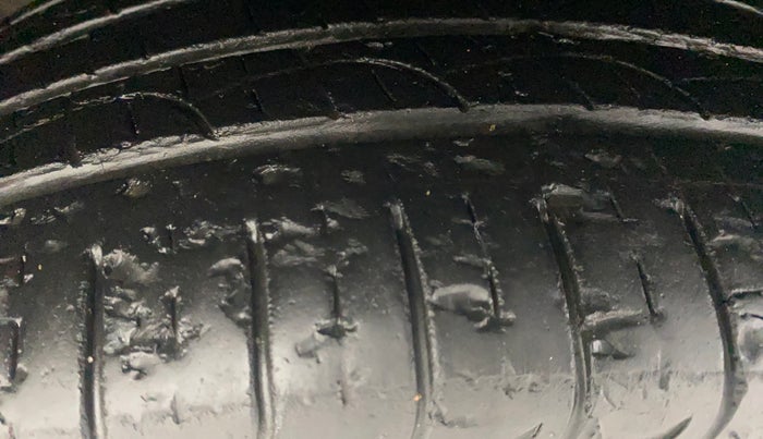 2017 Hyundai Tucson GLS 4WD AT DIESEL, Diesel, Automatic, 69,787 km, Right Rear Tyre Tread