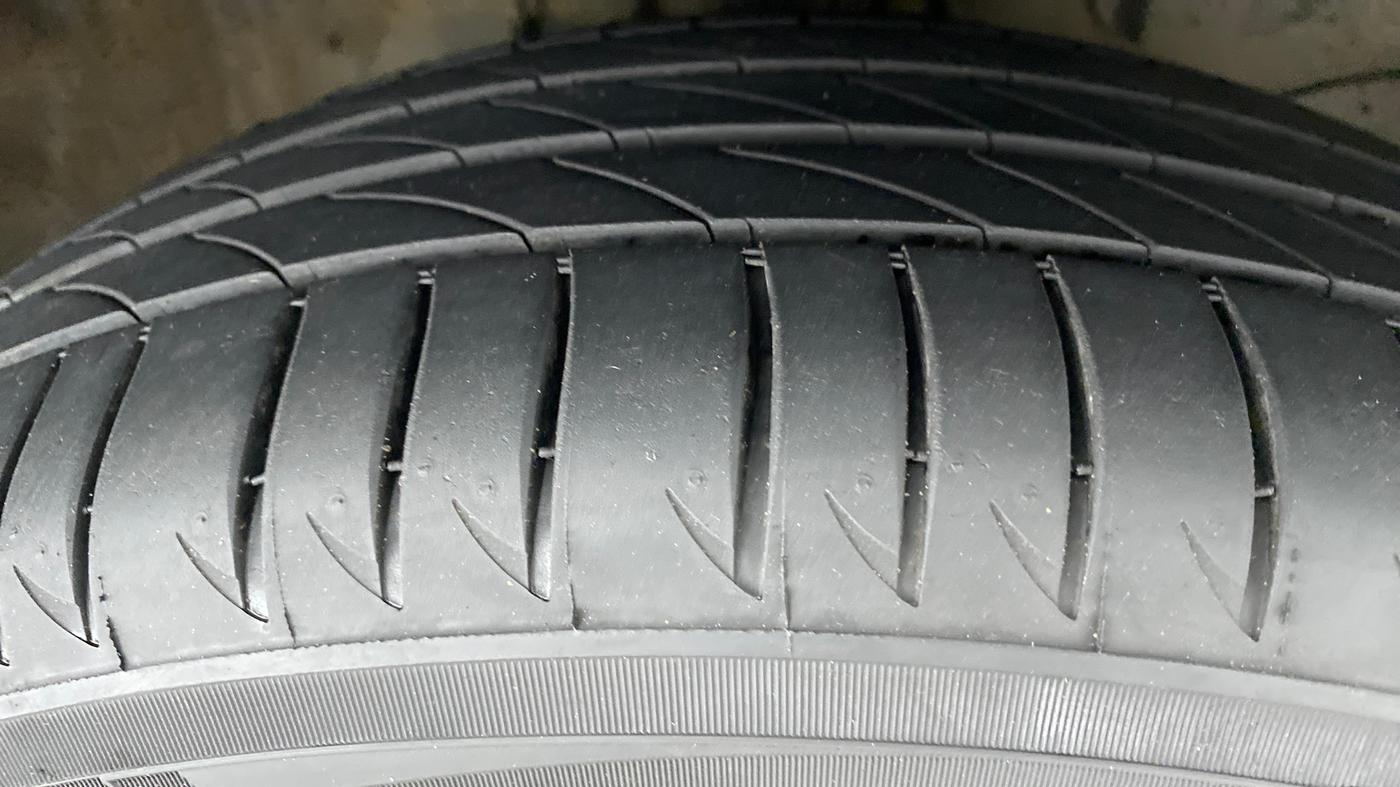 2017 Honda BR-V 1.5 i-VTEC V CVT, Petrol, Automatic, 93,426 km, Right Front Tyre Tread