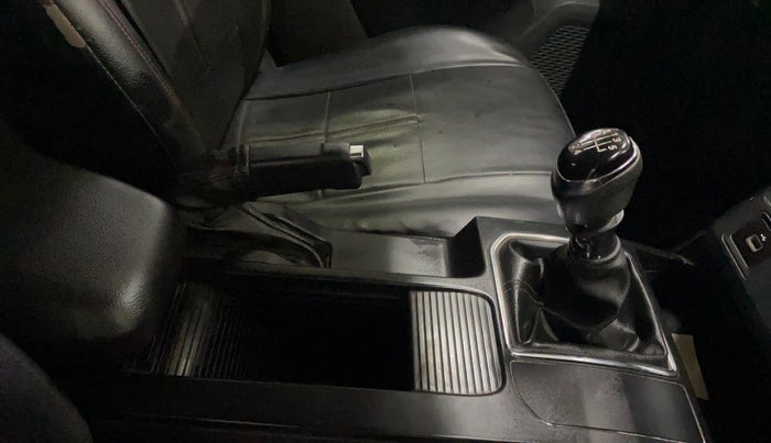 2021 Renault Kiger RXT MT, Petrol, Manual, 39,899 km, Gear Lever