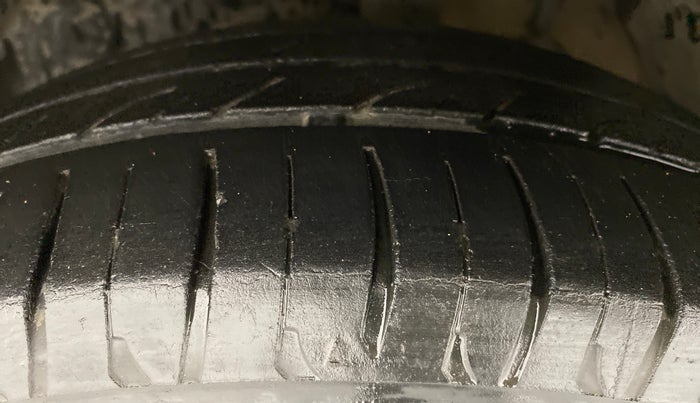 2014 Tata Zest XMA QUADRAJET 90PS, Diesel, Automatic, 95,307 km, Left Front Tyre Tread
