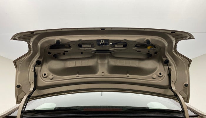 2014 Tata Zest XMA QUADRAJET 90PS, Diesel, Automatic, 95,307 km, Boot Door Open