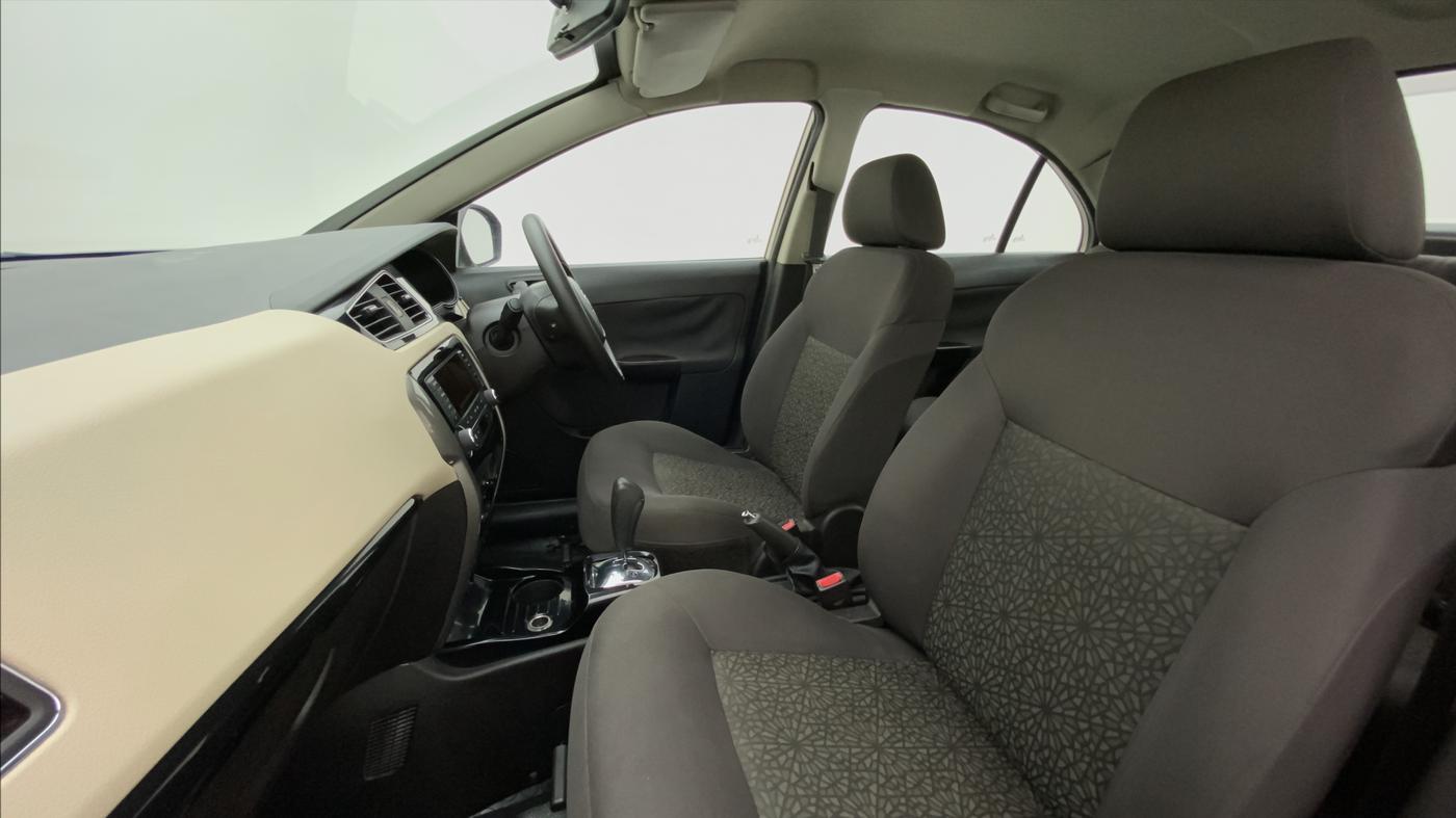 2014 Tata Zest XMA QUADRAJET 90PS, Diesel, Automatic, 95,307 km, Right Side Front Door Cabin