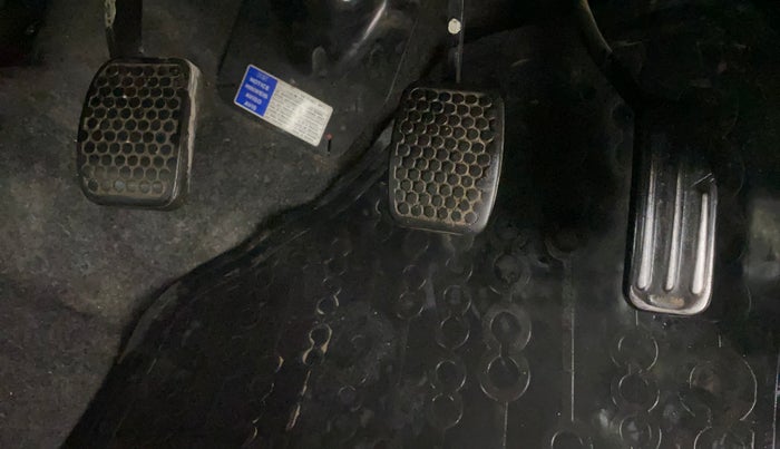 2013 Maruti Alto 800 VXI, Petrol, Manual, 24,843 km, Pedals