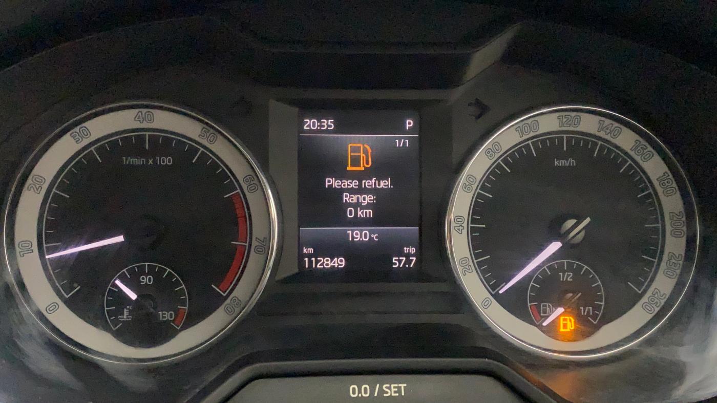 2019 Skoda Octavia STYLE 1.8 TSI AT, Petrol, Automatic, 1,12,874 km, Odometer Image