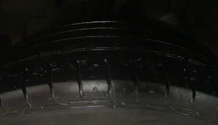 2020 Tata NEXON XZ PETROL, Petrol, Manual, 25,936 km, Left Front Tyre Tread