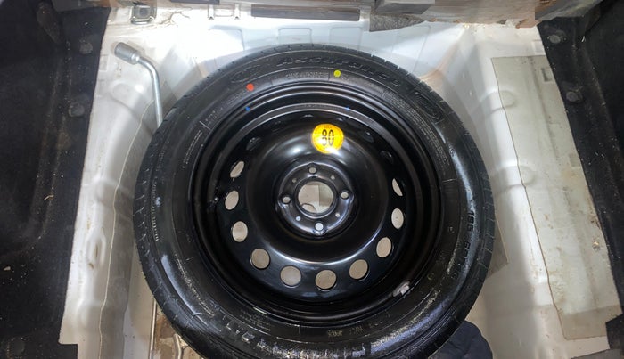 2020 Tata NEXON XZ PETROL, Petrol, Manual, 25,936 km, Spare Tyre