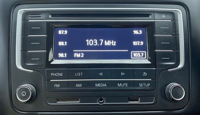2019 Volkswagen Ameo COMFORTLINE 1.0, Petrol, Manual, 27,283 km, Infotainment System