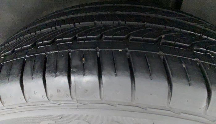 2019 MG HECTOR SHARP 1.5 DCT PETROL, Petrol, Automatic, 41,338 km, Left Rear Tyre Tread