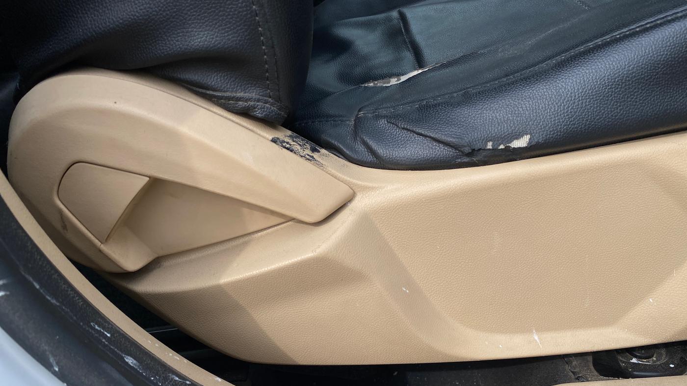 2019 Ford Figo Aspire TREND PLUS 1.2 PETROL, Petrol, Manual, 89,046 km, Driver Side Adjustment Panel
