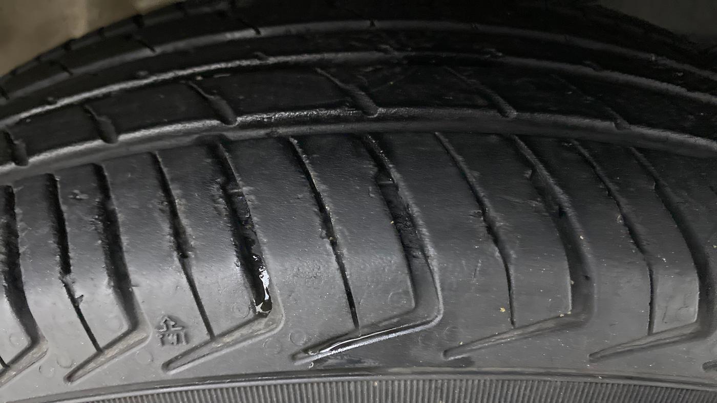 2021 Maruti New Wagon-R 1.0 Lxi (o) cng, CNG, Manual, 32,137 km, Right Front Tyre Tread