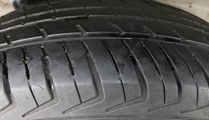 2021 Maruti New Wagon-R 1.0 Lxi (o) cng, CNG, Manual, 32,137 km, Right Rear Tyre Tread
