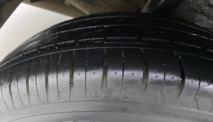2019 Honda Amaze 1.2 V CVT I VTEC, Petrol, Automatic, 64,150 km, Right Rear Tyre Tread