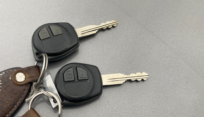 2015 Maruti Wagon R 1.0 VXI, Petrol, Manual, 29,138 km, Key Close Up