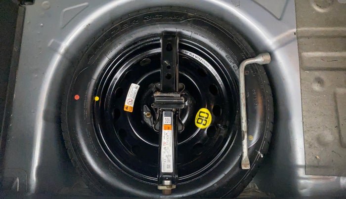 2018 Ford FREESTYLE TITANIUM 1.2 TI-VCT MT, Petrol, Manual, 31,031 km, Spare Tyre