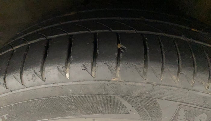 2016 Honda BR-V 1.5L I-VTEC VX, Petrol, Manual, 55,585 km, Left Rear Tyre Tread