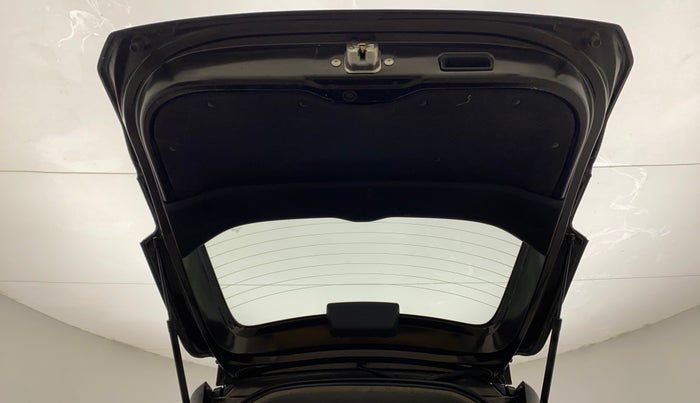 2016 Honda BR-V 1.5L I-VTEC VX, Petrol, Manual, 55,585 km, Boot Door Open