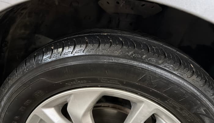 2020 Honda Amaze 1.2L I-VTEC VX CVT, Petrol, Automatic, 34,726 km, Right Front Tyre Tread
