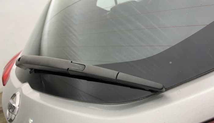 2019 Nissan Kicks XV 1.5, Petrol, Manual, 67,332 km, Rear Wiper