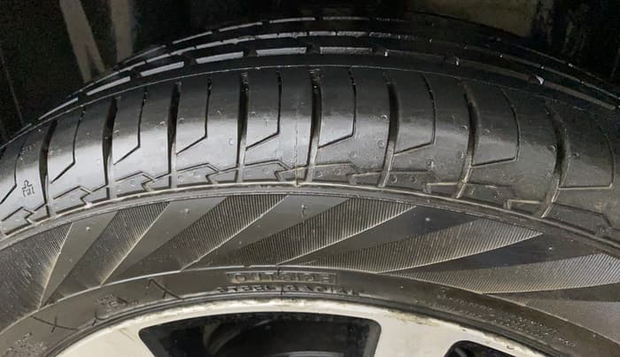 2019 Nissan Kicks XV 1.5, Petrol, Manual, 67,332 km, Left Rear Tyre Tread