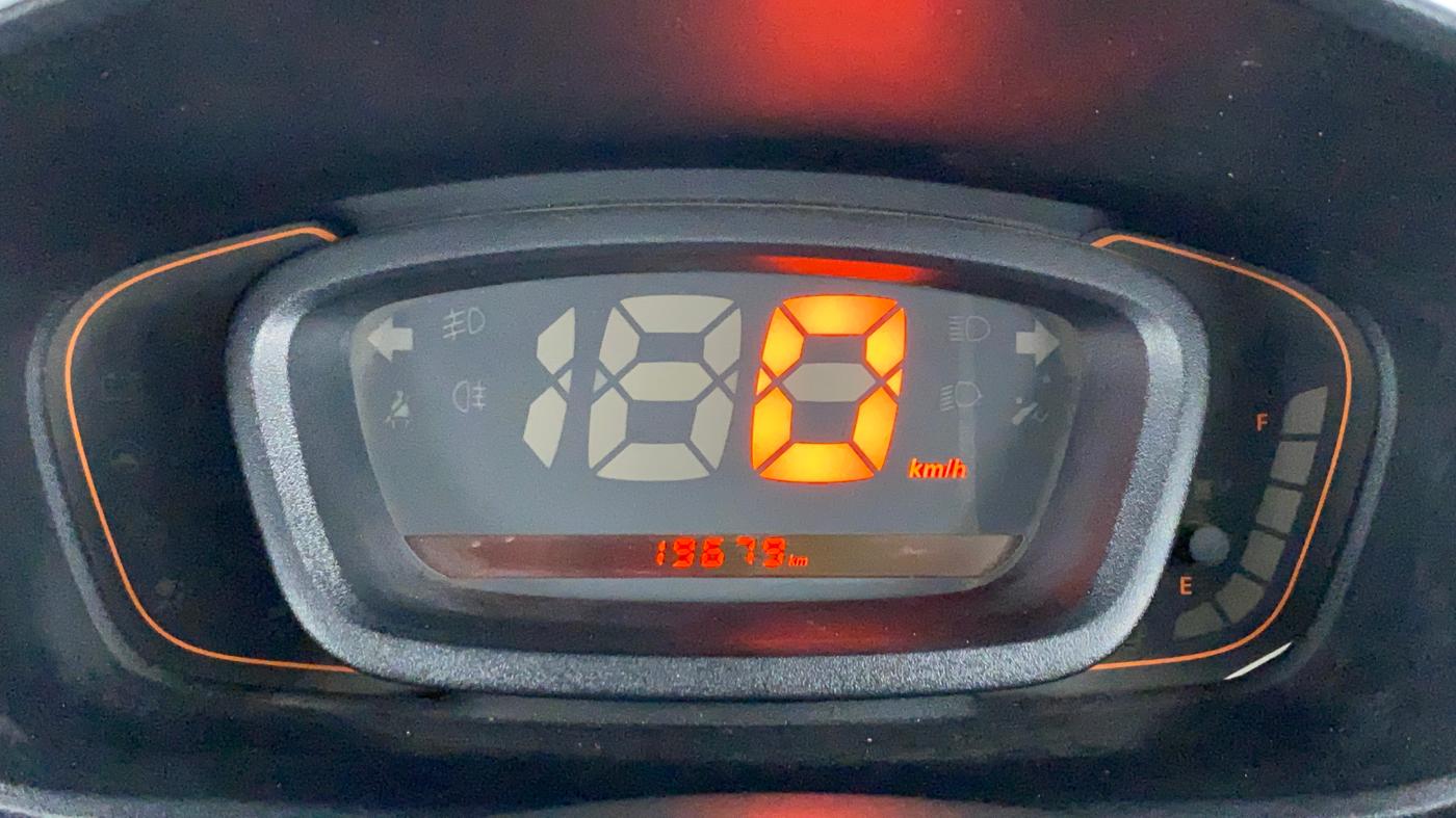 2018 Renault Kwid RXL, Petrol, Manual, 21,521 km, Odometer Image