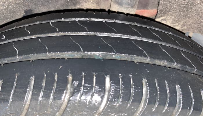 2021 Maruti Baleno DELTA PETROL 1.2, Petrol, Manual, 48,837 km, Left Rear Tyre Tread