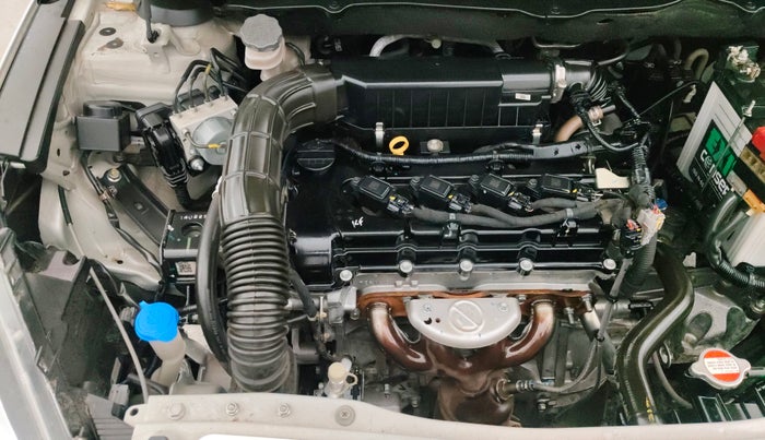 2022 Maruti Ciaz ALPHA 1.5 SHVS PETROL, Petrol, Manual, 76,642 km, Engine View - Right